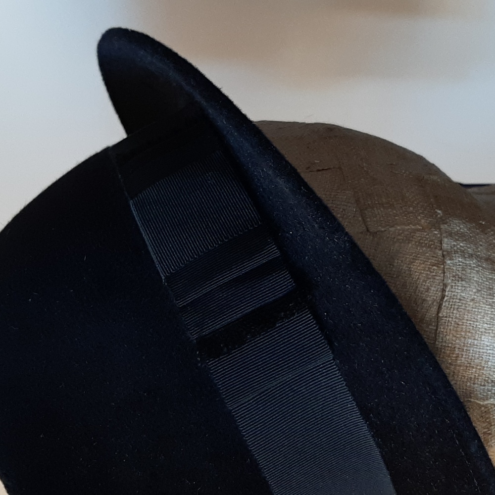 New Ladies Philip Treacy London Black Fedora Hat 100% Velour - Picture 3 of 13